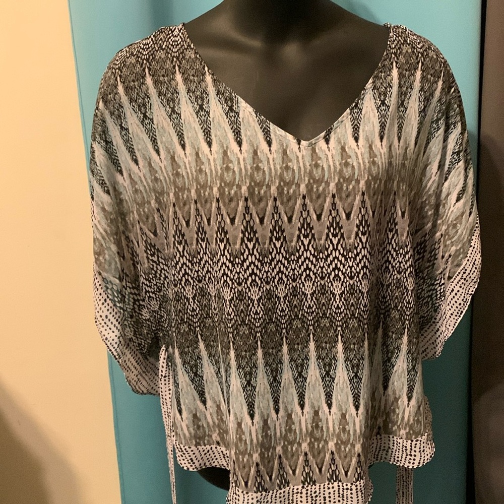 Plus size blouse